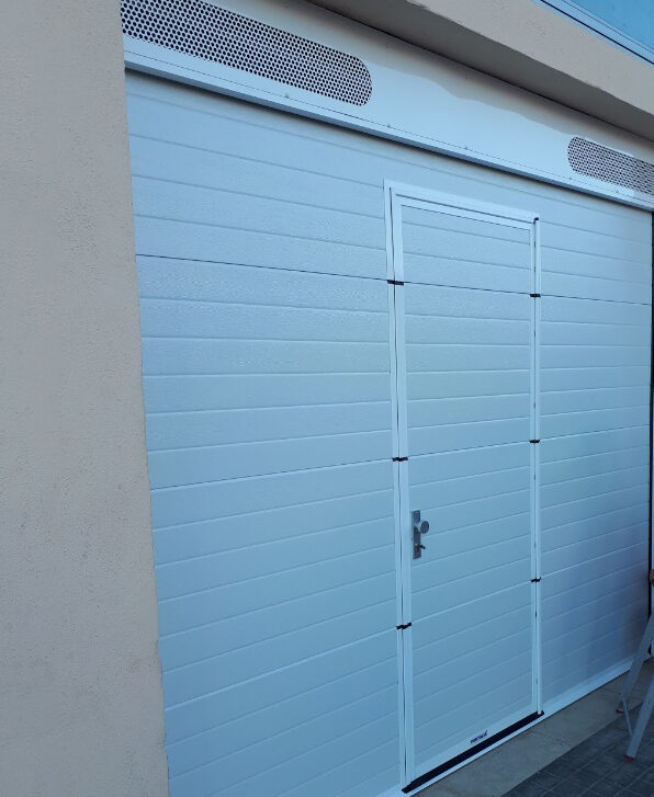 instalacion puertas de garaje acabado exterior Persibur